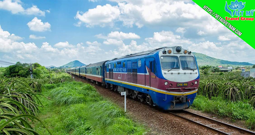 Tăng nhiều chuyến tàu tháng 4 chặng TP.HCM đi Nha Trang, Quy Nhơn 
