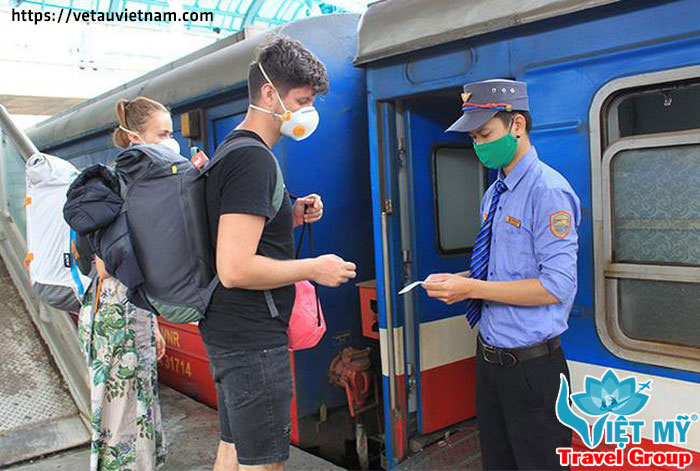 Vé tàu Hương Phố đi Ngã Ba